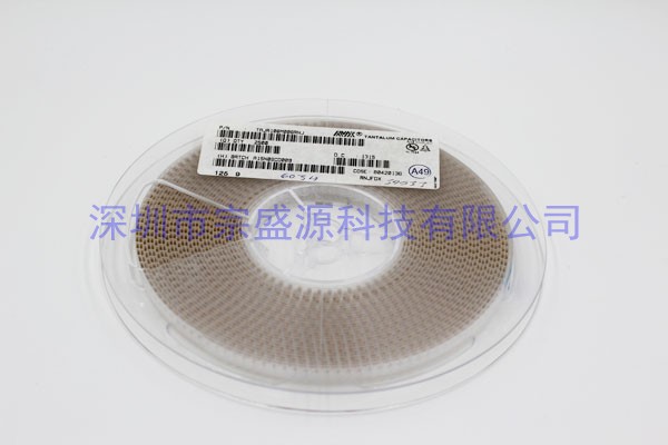 AVX钽电容 2012 6.3V 10UF 106J